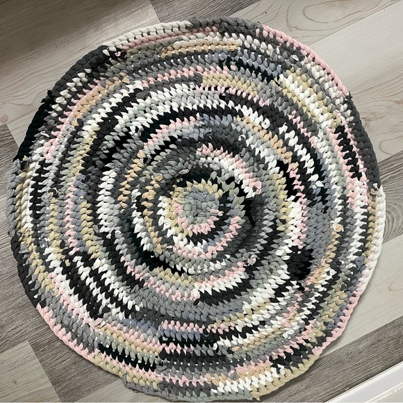 Handmade “Rag Rug”, Bath Mat - Picture 3 of 6